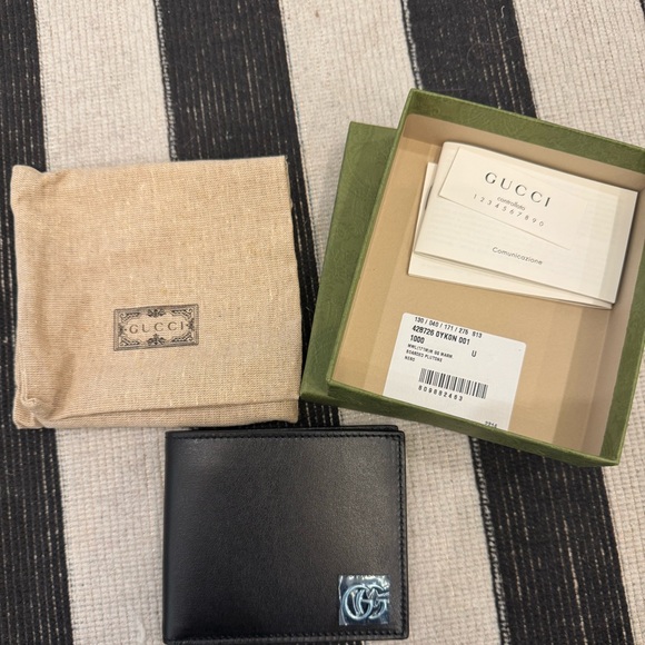 Men’s Gucci Bifold Wallet New and Authentic - Picture 3 of 6